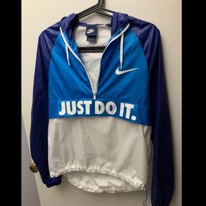 Women’s Nike Windbreaker